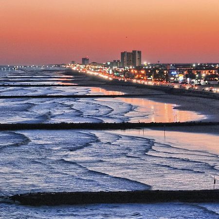 Apartamento Beachfront Haven Galveston Exterior foto